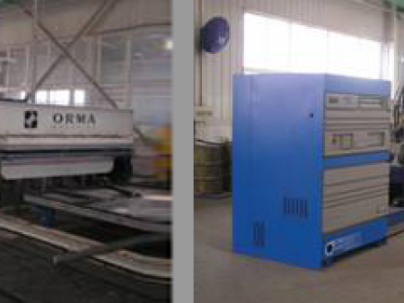 复合厢板热粘合压板机设备