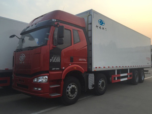 解放350马力冷藏车（9米6）