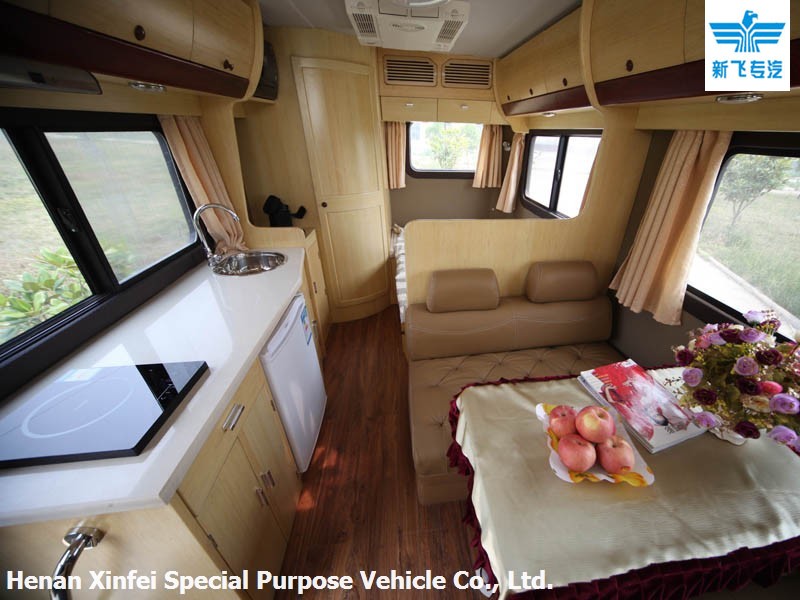 新飞房车（旅居车）